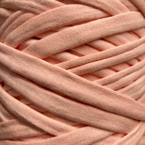 Medium T-Shirt Recycled Jersey Knitting Crochet Rug Yarn Peach