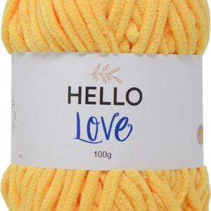 Creative World Of Crafts Hello Love Yarn - 027 Cream